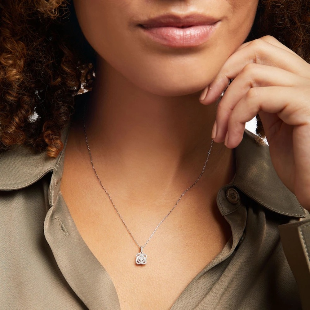 KAY JEWELERS NEW Center of Me Diamond 1/10 ct tw Sterling Silver 18” Necklace - Picture 2 of 9